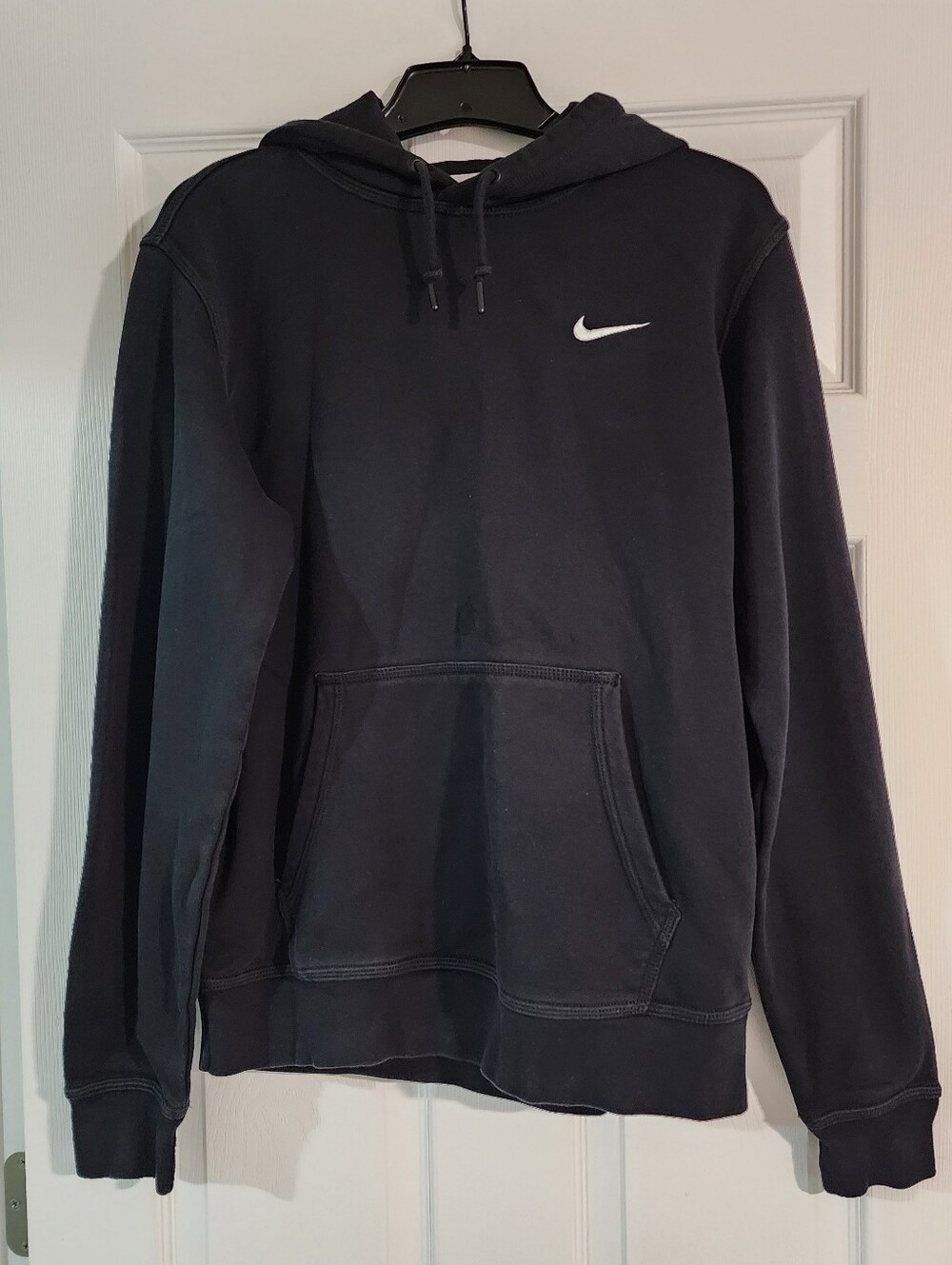 Men's Nike hoodie label